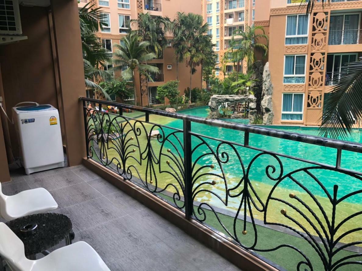 Atlantis Condo Resort Jomtien Екстер'єр фото