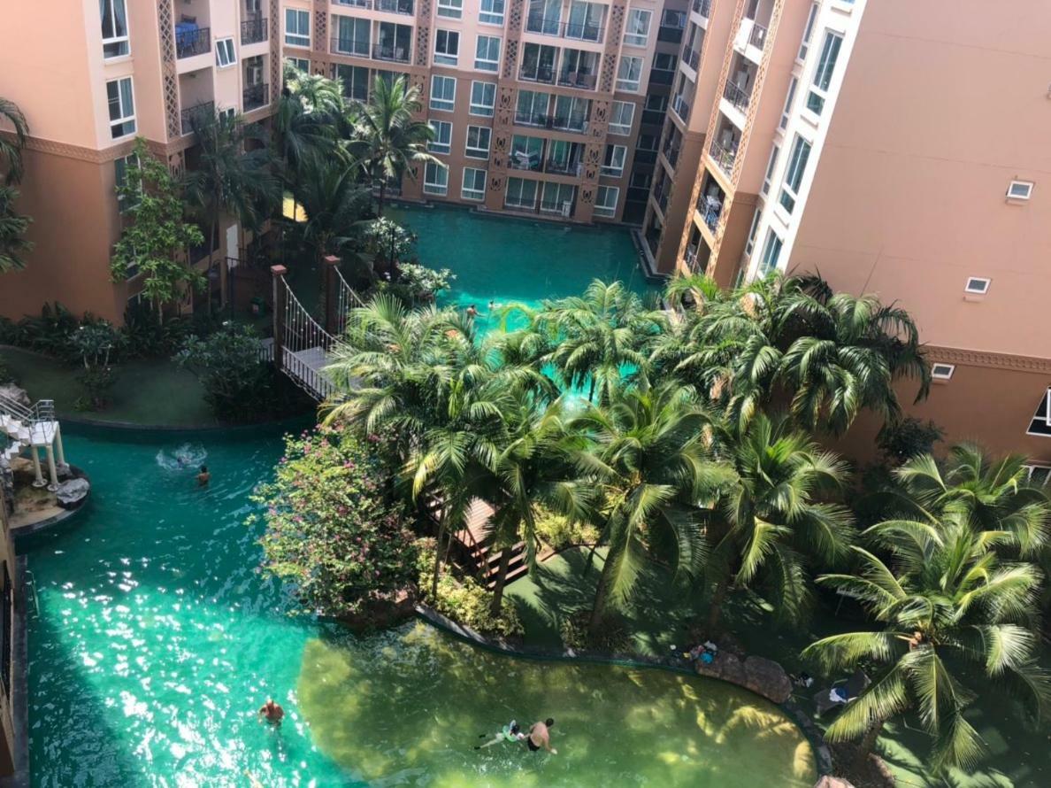 Atlantis Condo Resort Jomtien Екстер'єр фото